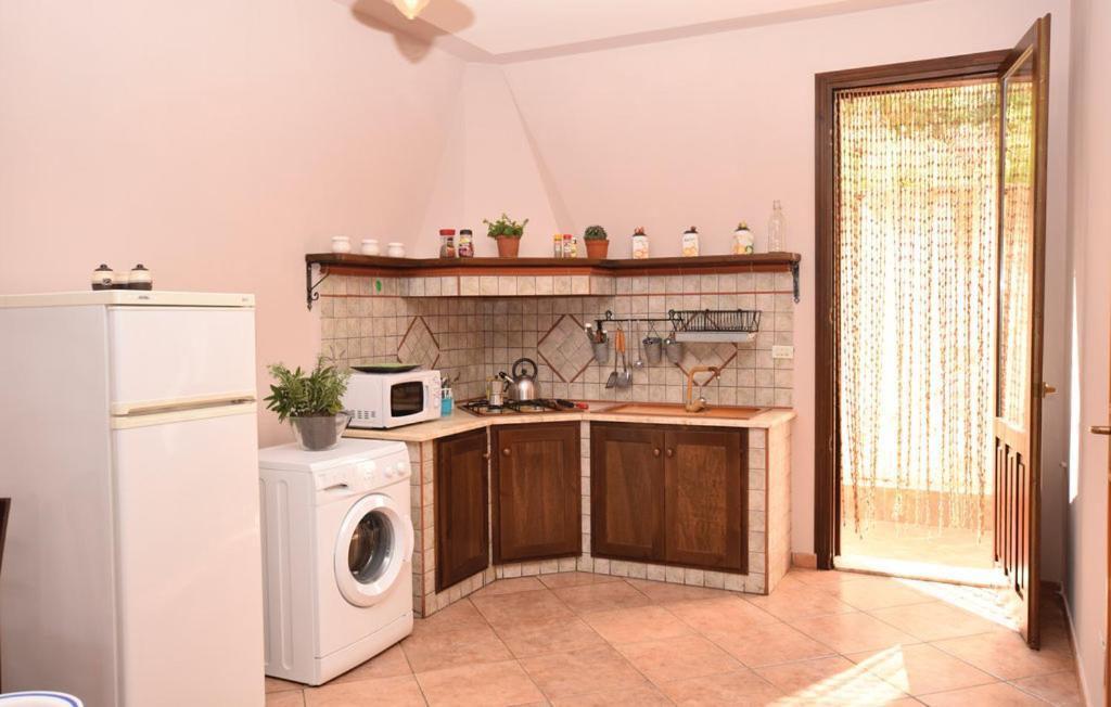 Case Vacanze Con Piscina Altavilla Milicia Exterior photo