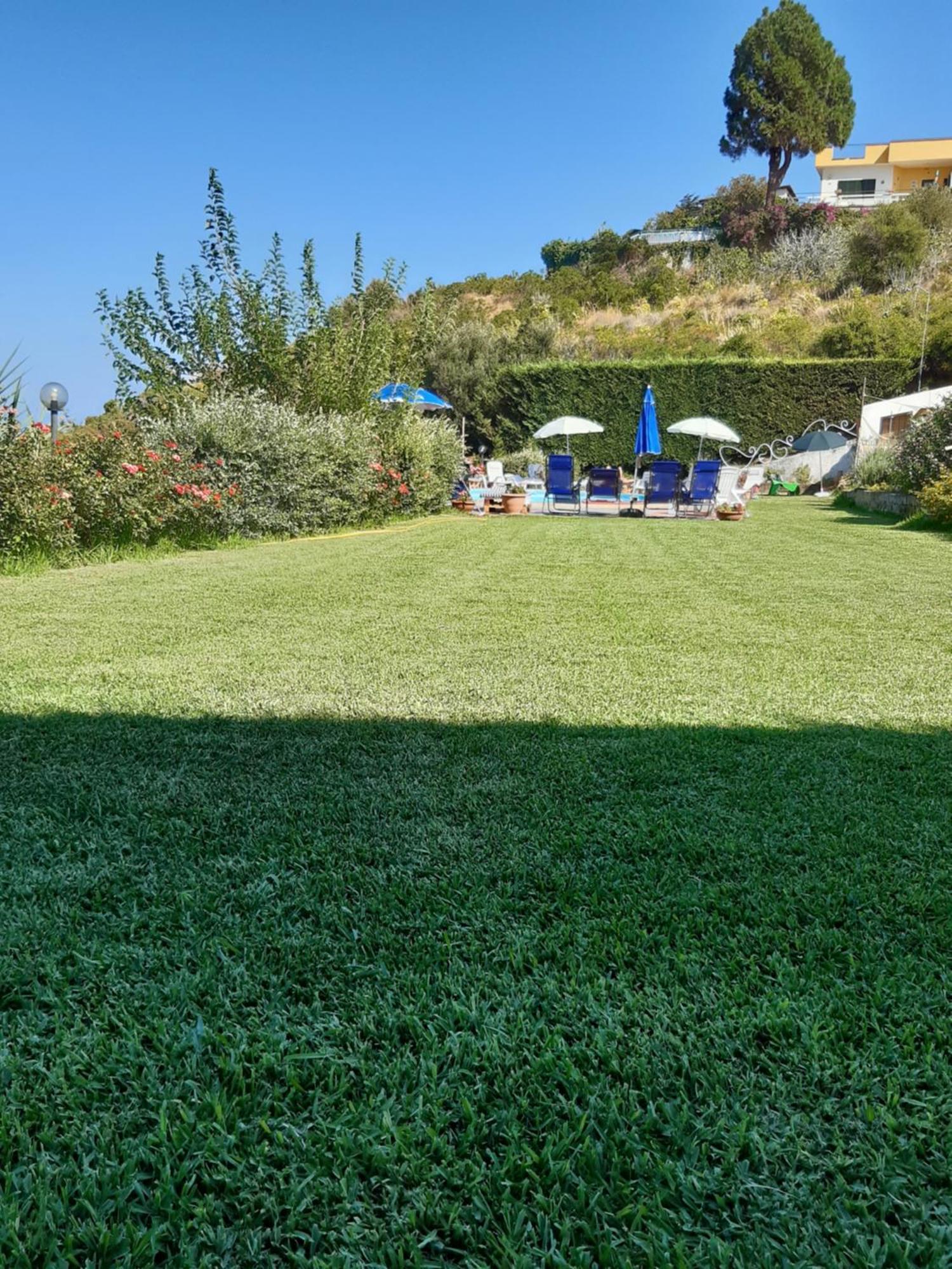 Case Vacanze Con Piscina Altavilla Milicia Exterior photo